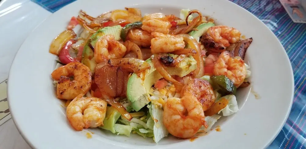 Shrimp Fajita Salad